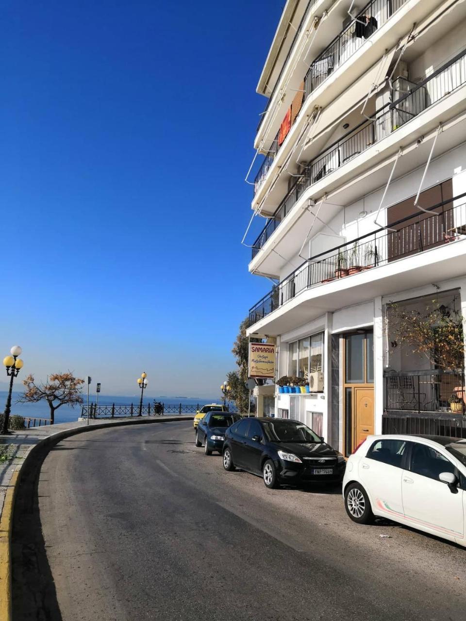 Paradise Apartment In Peiraiki Piraeus Exterior photo
